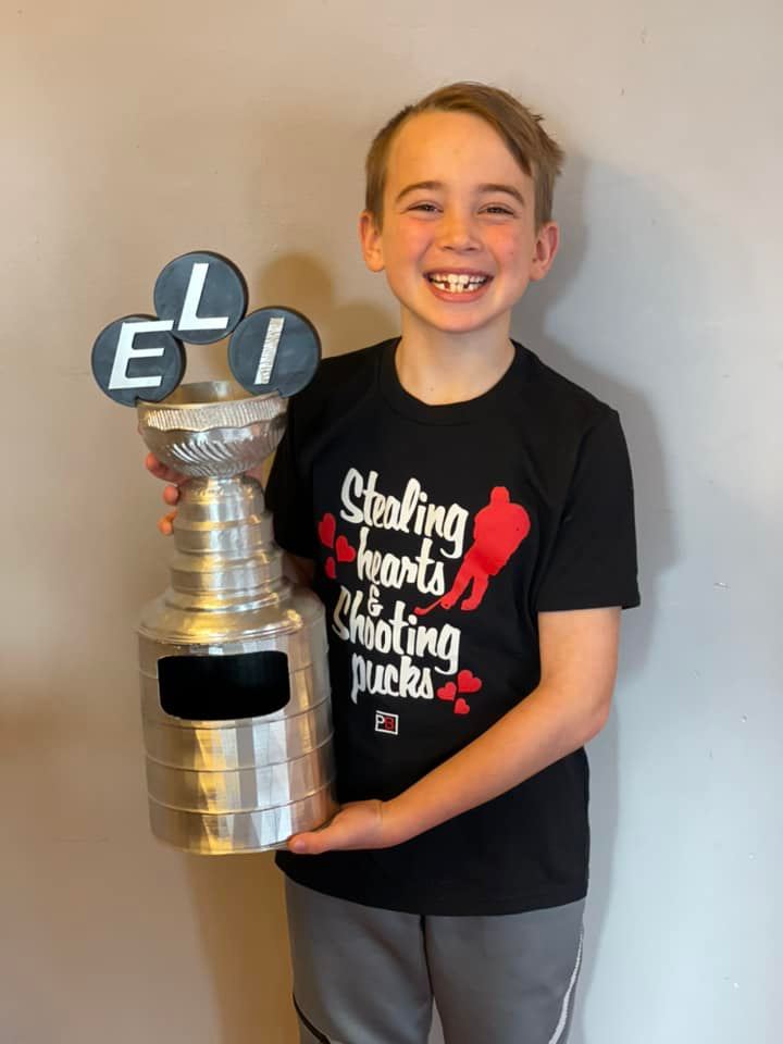 baughaw's tweet photo. Happy Valentine's day from my little hockey guy!  @keeperofthecup https://t.co/TUfpsK15wG