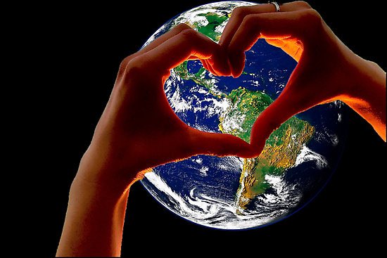 4mat_factory's tweet photo. Valentine's day is the celebration of love.

This day is not just about the #celebration of romantic relationships. You can celebrate the day with your friends, #family or anyone you love, because love will always unite ❤️

- Happy Valentine’s Day - https://t.co/eiH2b5WanC