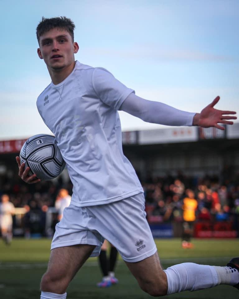 WinningLook's tweet photo. No More Red |

From 🟥⬛️ to all ⬜️ We are pleased at Winning Look that we could support the #nomorered campaign for @EBFCTheSports and the Acorns Charitable Trust  by supplying them a singular special edition strip! With All white personalisation!

📸 | @A_Pphotos @RedmanLydia https://t.co/uPKUCm5PyR