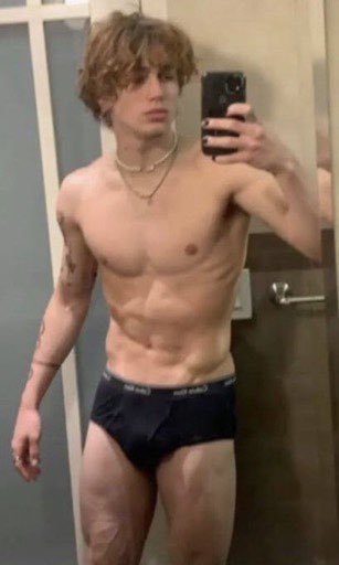 3xExposed's tweet image. ayo whatchu doin there😅😅
.
.
Vinnie hacker leaked