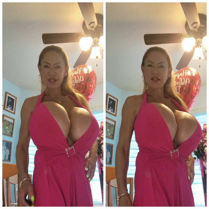 Happy valentine's day. https://t.co/eGbpBoBs2W<a href="/tag/tittytuesday"class="tags"><span>#tittytuesday</span></a><a href="/tag/bigboobs"class="tags"><span>#bigboobs</span></a><a href="/tag/tinywaist"class="tags"><span>#tinywaist</span></a><a href="/tag/bigclit"class="tags"><span>#bigclit</span></a>