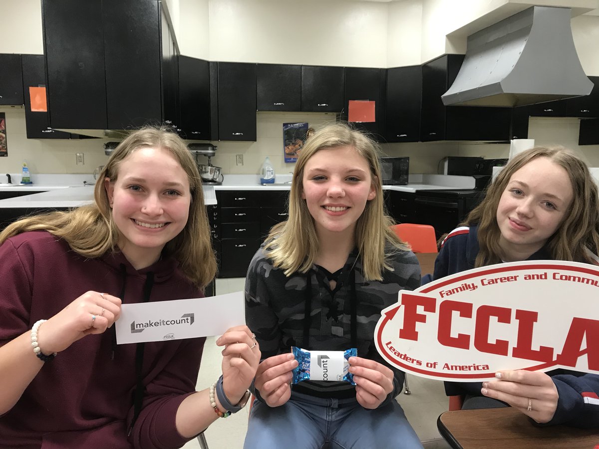FCCLA Week starts this week!  #makeitcount #fcclaweek #ohiofccla <a href="/pentacareerctr/">Penta Career Center</a>