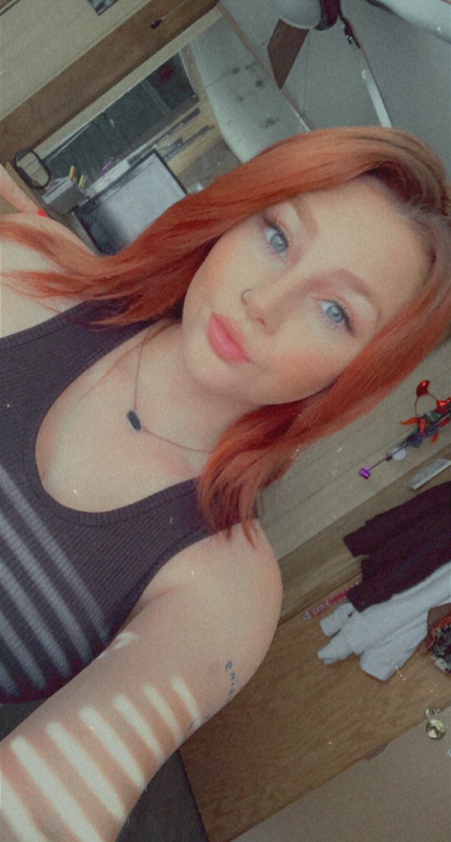 SenieBeanie's tweet photo. No longer a toxic blonde ig https://t.co/7I4vavPxfB