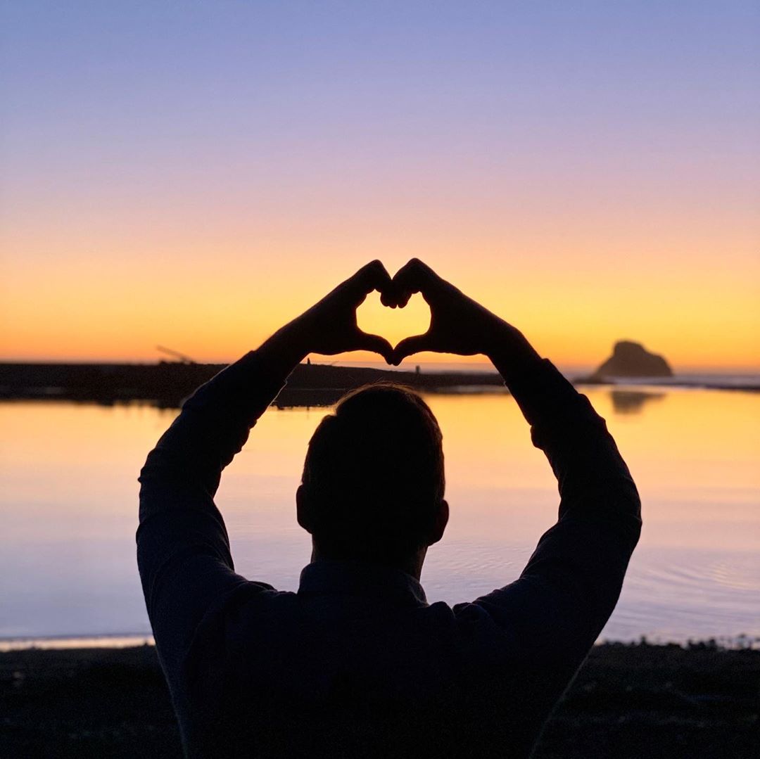 RiversEndJenner's tweet photo. Wishing you and yours a little romance, beautiful views, and a very Happy Valentine's Day from all of us at #RiversEndJenner. ๐ค #SonomaCoast #JennerCA https://t.co/g2IrkHtsDS