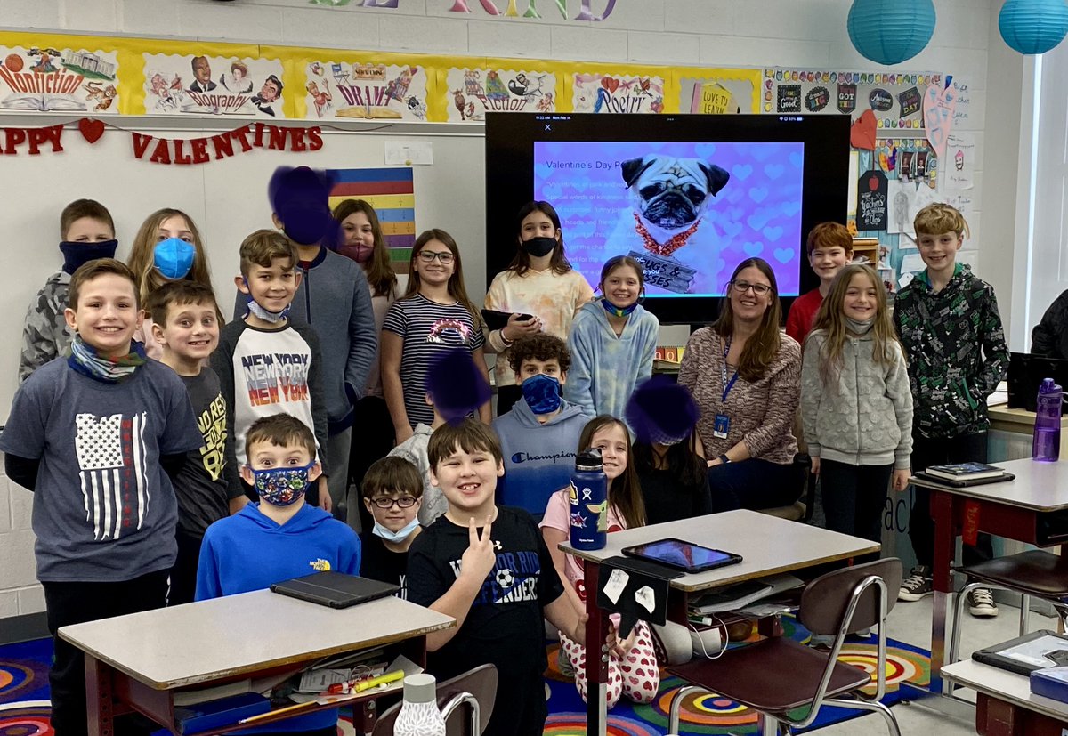 MrsMStack's tweet photo. I am so fortunate to have such a kind-hearted, thoughtful class! My students made my Valentine's Day extra special when they surprised me with a slideshow of quotes from each student about why they are thankful to be in my class. Such an awesome Valentine's gift! #goodbetterBUTZ https://t.co/iJe7kXVY5C