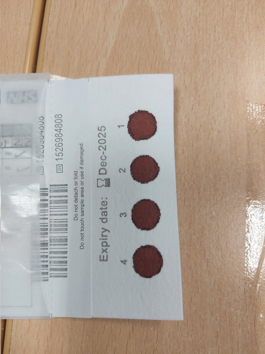 MSWHannah's tweet photo. Yesterday's most satisfying blood spot 😁 I love a day 5 check #nbbs #bloodspot https://t.co/8eO0o7YaEM