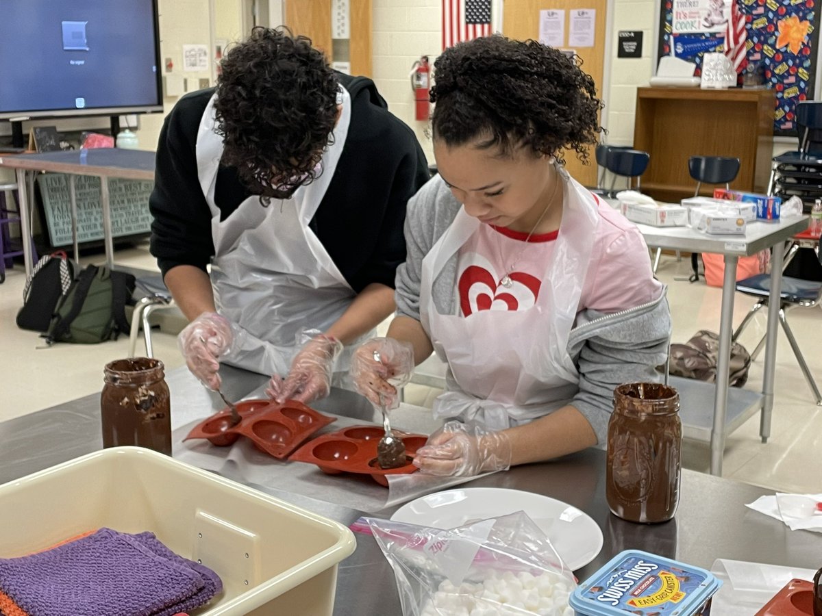 Porter Ridge Careers tweet media