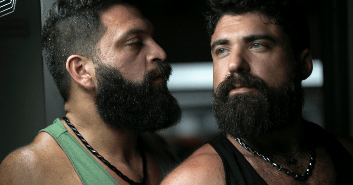 instinctmag's tweet photo. Ravi and Robert Can't Keep Their Hands Off Each Other https://t.co/MI2UKeiOFE #Entertainment #FashionDesignStyle #rrbears #Bear #Bears https://t.co/FLdjAYDiks