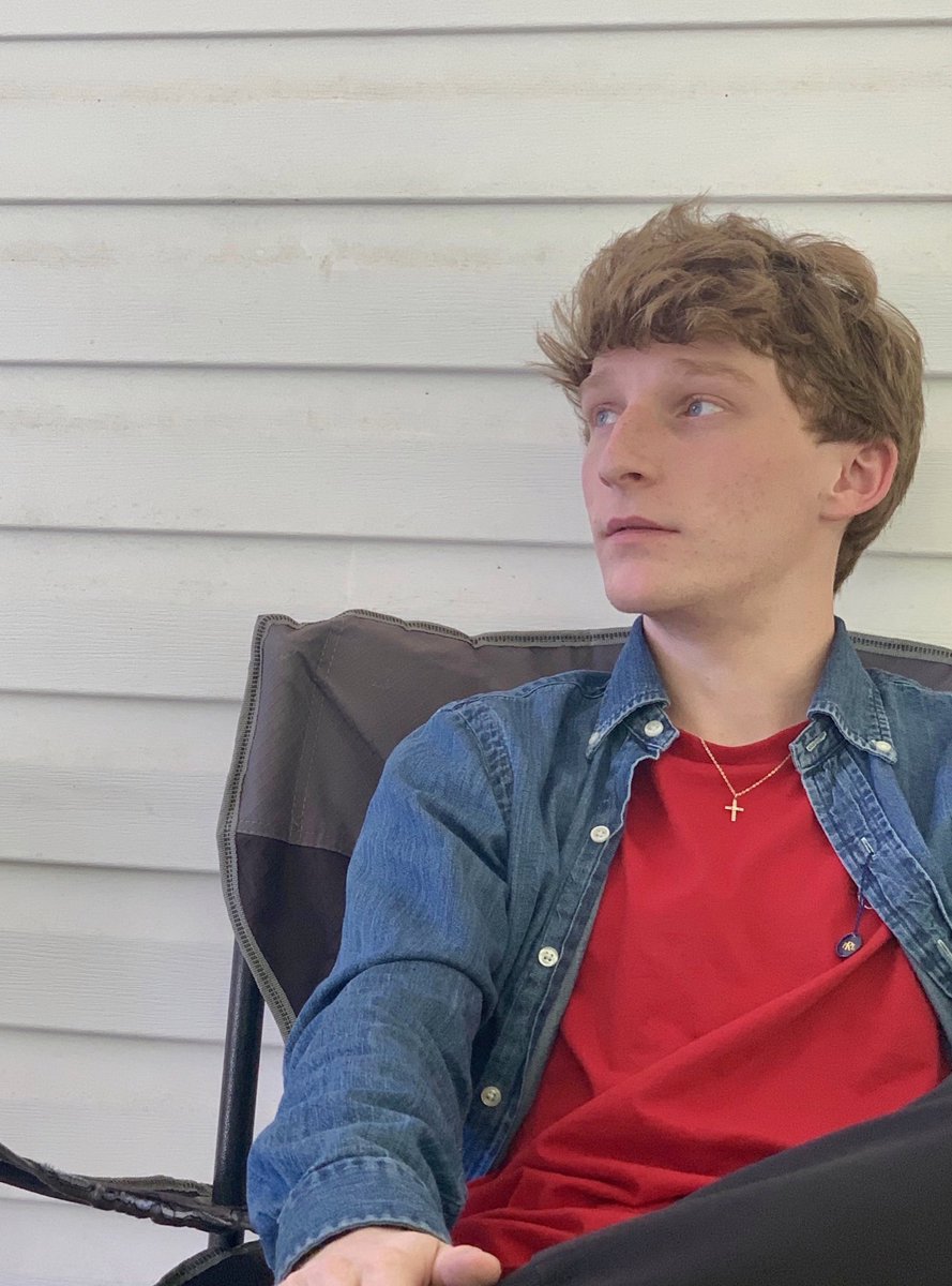 SamuelLista's tweet image. web2 vs web3 @MonkeRejects  #Solana  #MonkeRejects