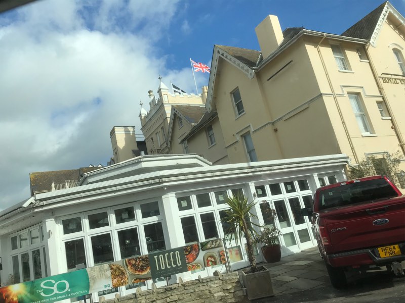 Good to see Cornish flag flying alongside Union Jack today at Bournemouth's Royal Exeter Hotel @1812bournemouth marking Lewis Tregonwell's birthday.