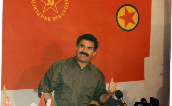 Seit 1999 ist Abdullah Öcalan inhaftiert. 23 Jahre in Isolationshaft. Nur durch seine Freilassung, ist eine demokratische Türkei und ein freies Kurdistan möglich. 

Freiheit für Öcalan jetzt!
#FreeOcalanNow