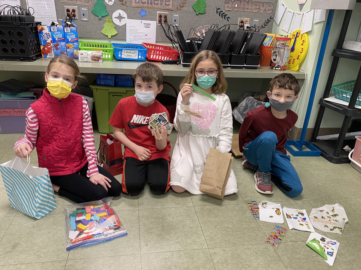 Christina Yager tweet media