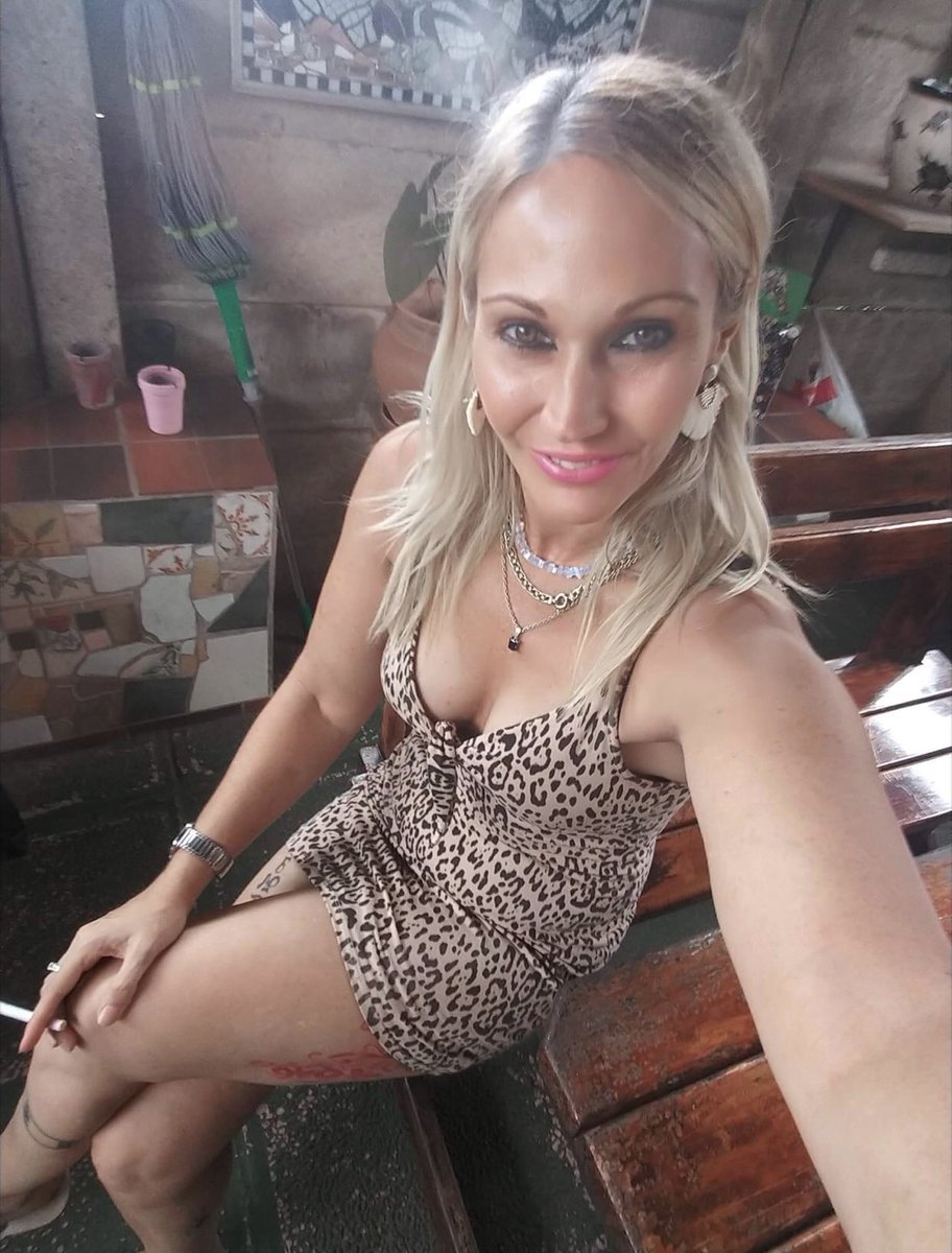 vickysbeer's tweet image. Happy valentines Day .....