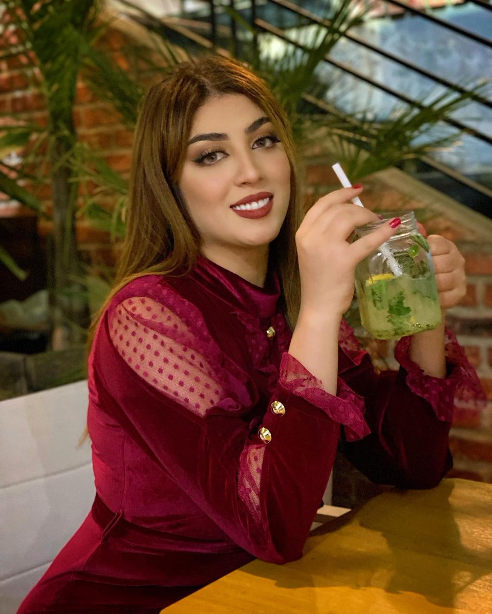 SuhilaBnLachhab's tweet photo. Happy Valentine’s Day ❤️
#GalentinesDay #love
#souhilabenlachhab #algeria #love #red #heart #ValentinesDay #HappyValentinesDay #ValentinesDay2022
#سهيله_بن_لشهب https://t.co/yO0BwGEaII