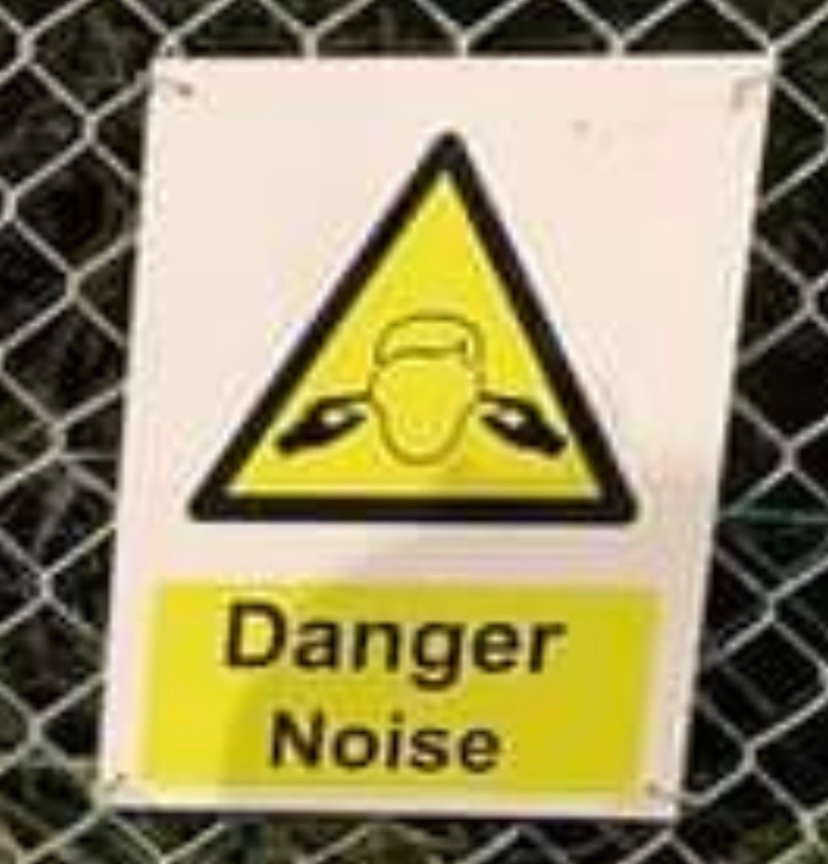 Wow 🤩 
Great chatting to @sophiecooktalks just  now on <a href="/KtoKRadio/">K2K Radio 📻</a> 

Exclusive!! You’ll have to wait for the download tomorrow morning to hear the mega news about <a href="/HawksFCOfficial/">Whitehawk FC</a> 
<a href="/FvHtweets/">FootballvHomophobia</a> game on Saturday 🏳️‍🌈🏳️‍⚧️🌈⚽️