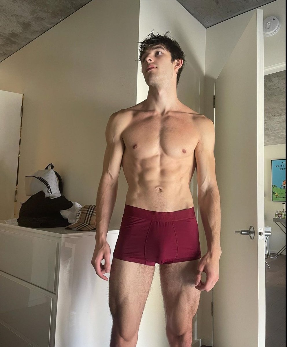Elwn_'s tweet photo. Regalo se san valentin. https://t.co/eapLHEhjfT