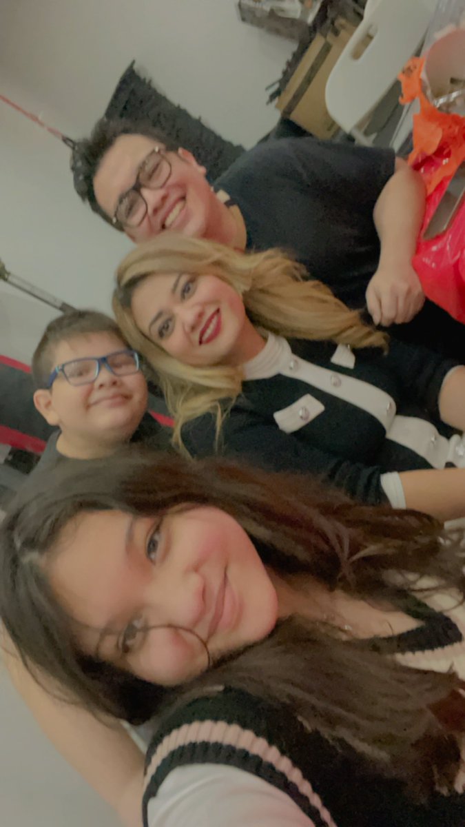 Franco Escamilla tweet media