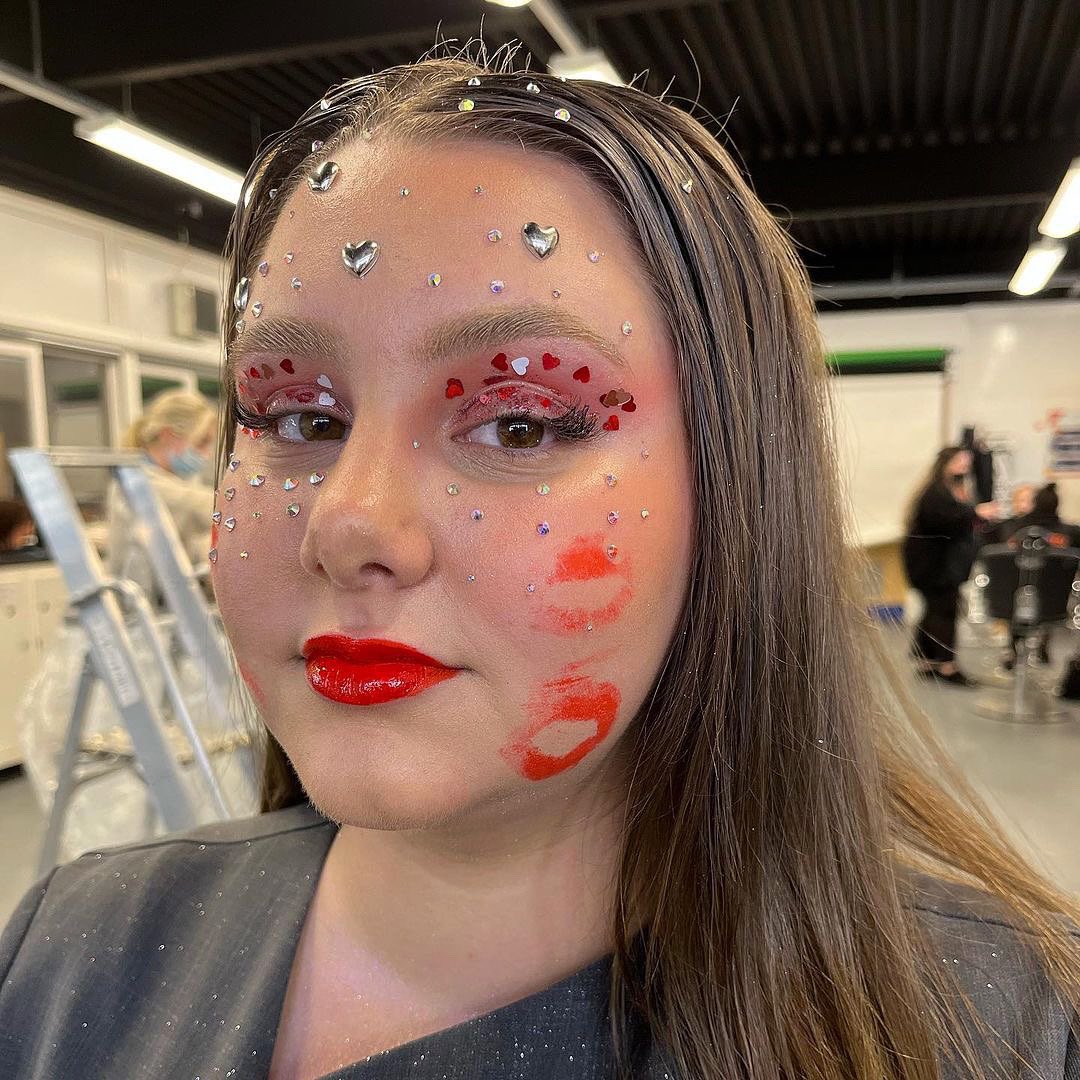 Happy Valentine’s Day from me and learners ♥️ check out these Valentine’s inspired looks by our @coleggwent learners ♥️ #ValentineDay #valentinemakeup