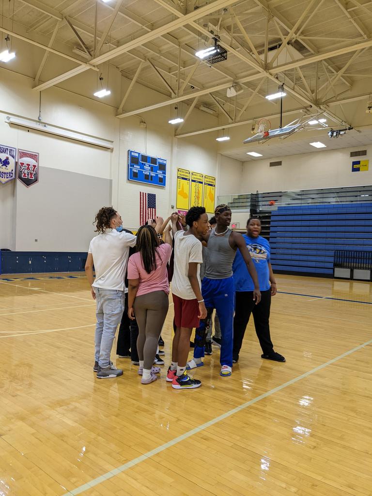 This team sports class just makes me smile and laugh so much. They are a great example of working together as a team, building up one another, and never quitting regardless of the score. #positivecoaching #PhysEd <a href="/CenterHS/">Center High School</a>