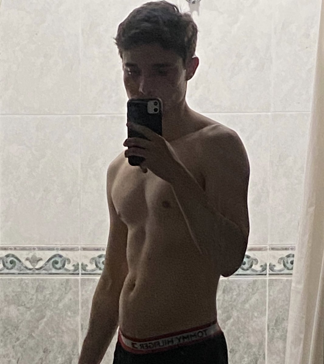 Raúl tweet media