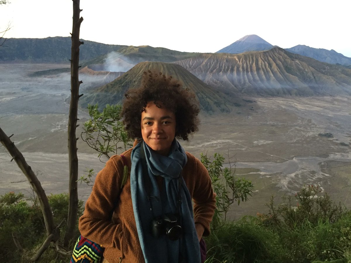 CLS Program (@clsscholarship) on Twitter photo “Indonesian has shaped my entire academic and career trajectory! I have made so many close friends, studied abroad twice, and developed a community on the other side of the world.” Betty Nen (Indonesian 2016) <a href="/ECAatState/">Educational & Cultural Affairs—U.S. Dept. of State</a> #ExchangeOurWorld #CLSAlumni “Indonesian has shaped my entire academic and career trajectory! I have made so many close friends, studied abroad twice, and developed a community on the other side of the world.” Betty Nen (Indonesian 2016) <a href="/ECAatState/">Educational & Cultural Affairs—U.S. Dept. of State</a> #ExchangeOurWorld #CLSAlumni