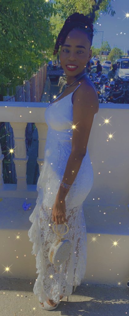 Parfois la joie 🤣♓️parfois la tristesse 😭♓️mais toujours le sourire 🤣🤣🤣✅🐠♓️ 🌹💋♓️♥️💯