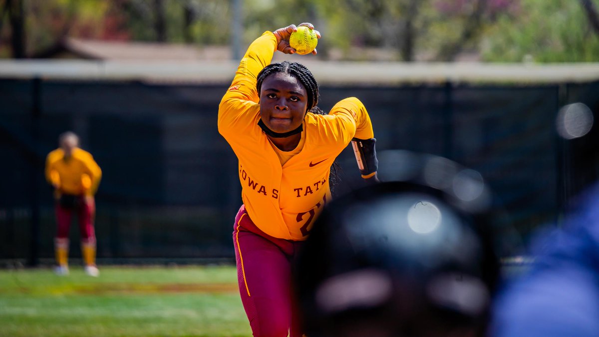 NCAA Softball tweet media