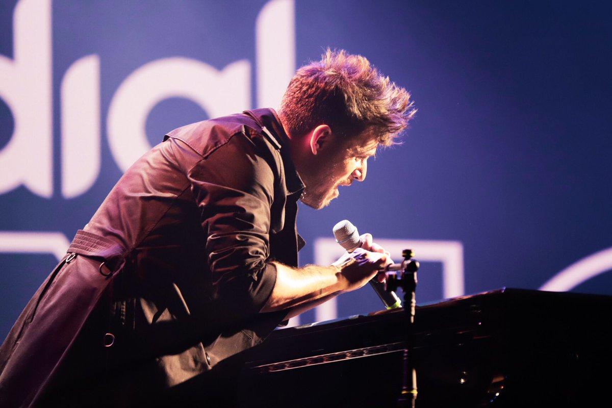 lapropuesta_web's tweet photo. .@PabloLopezMusic , la música y punto. #DialUnixs @Cadena_Dial . Fotos : @lauciricaainhoa https://t.co/U8bIdnjoV1
