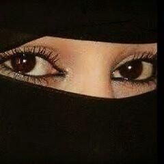 الشاعرة /رهف tweet media