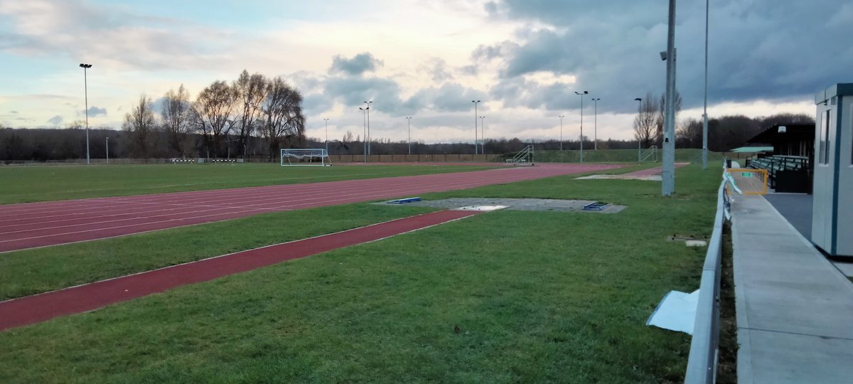Great track sesh with Big Al B 💪 this afternoon. Nice progressive 4 miles done. #loverunning @Orion_Harriers <a href="/bobglasgow/">Bob Glasgow</a> <a href="/100MarathonUK/">100 Marathon Club UK</a>