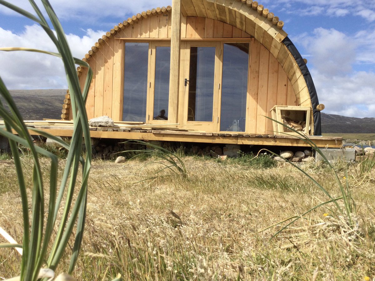 BoxwoodPodflk's tweet photo. New for the Falkland Islands 
The first glamping pod in the Falklands #glampinghub https://t.co/5b5KDB8Zp1