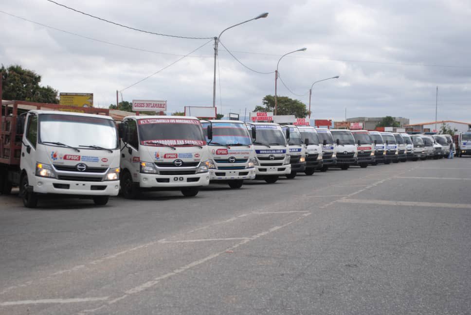 AdolfoP_Oficial's tweet photo. #14Feb Plan Capaya de @GasLaraOficial llegó a la parroquia El Cují, municipio Iribarren para beneficiar a más de 17 mil familias de las 96 comunidades del punto y círculo. https://t.co/Rh3igIZhli