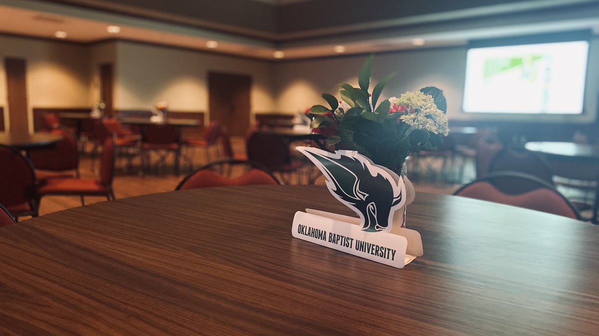 Special “thank you” to our partners at House of Flowers for the #ValentinesDay arrangements in the Champions Club for tonight’s BIG GAMES for <a href="/OBU_WBBall/">OBU Women’s Basketball</a> <a href="/OBU_MBBall/">OBU Men's Basketball</a>!