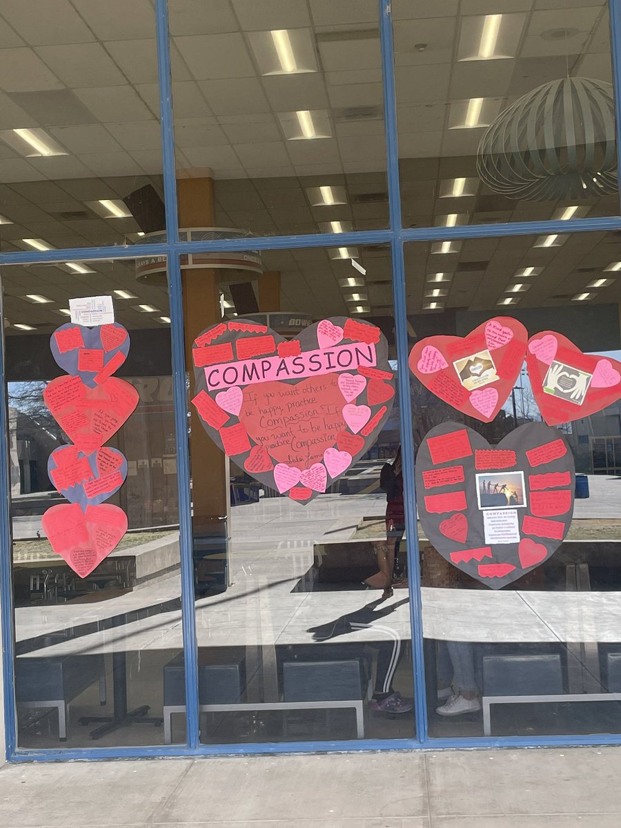 erikarubi02's tweet photo. Bowie Bears Have Compassion!! #Bowie #Values #Counseling #Compassion https://t.co/aETY6xJbxp