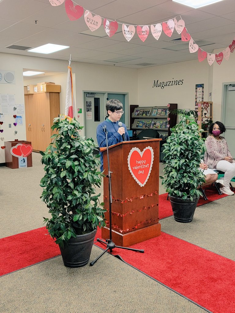 Proud of our students &amp; staff for all the ❤ they put into today's Day of Service &amp; Love. Lovely to see our Symphonic Band, Art, Peer Counseling, Theater, Leadership Corps, &amp; Literacy students shine under the direction of their awesome teachers. #2getherInServiceandLove