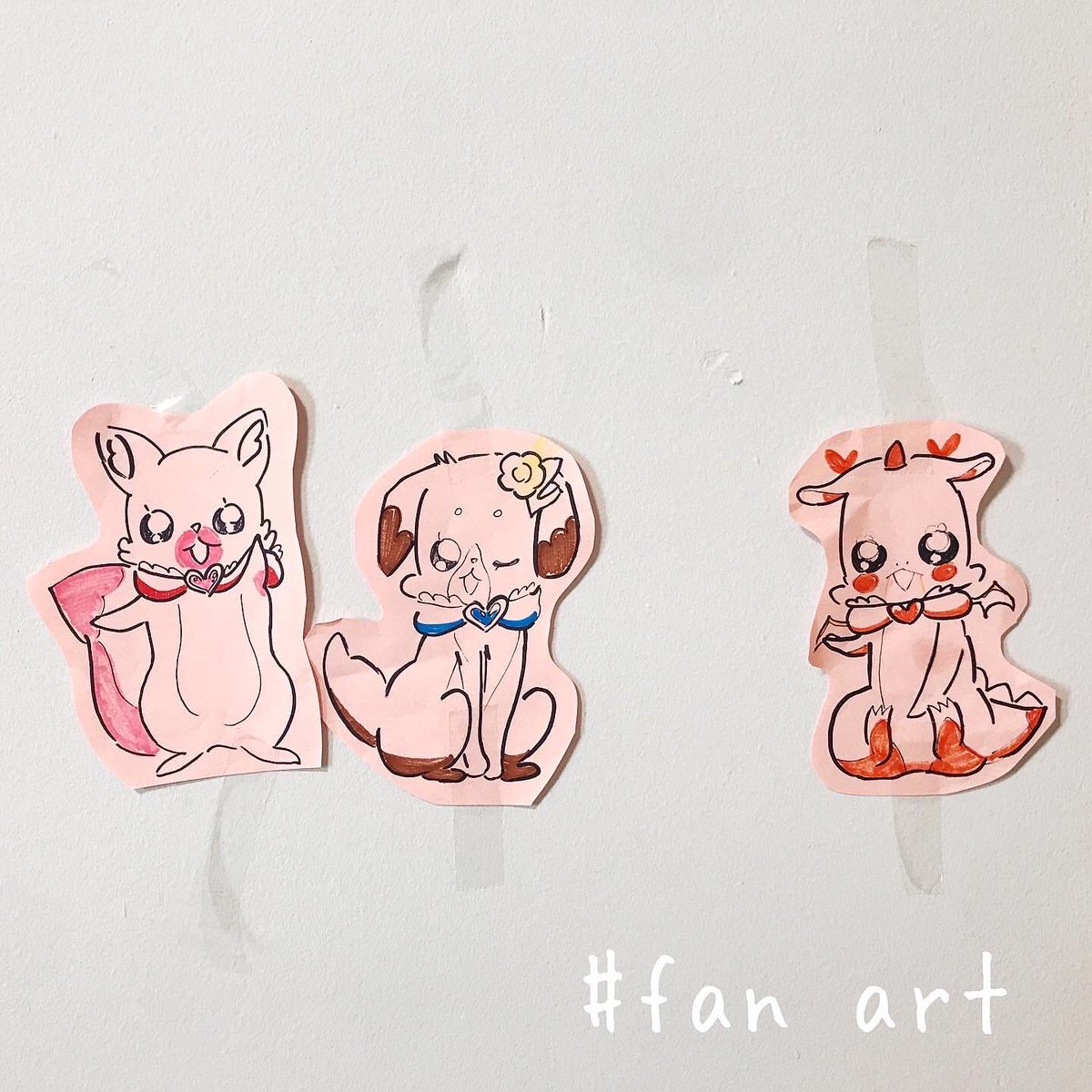 YayoiColorful's tweet photo. 我が家もカレンダーをめくりました。またこんな絵も描きたいです。

最近ではデリシャスプリキュア。左からコメコメ🦊パムパム🐶メンメン🐲を描きました。切って貼られました（恒例） https://t.co/g40QiEpke6