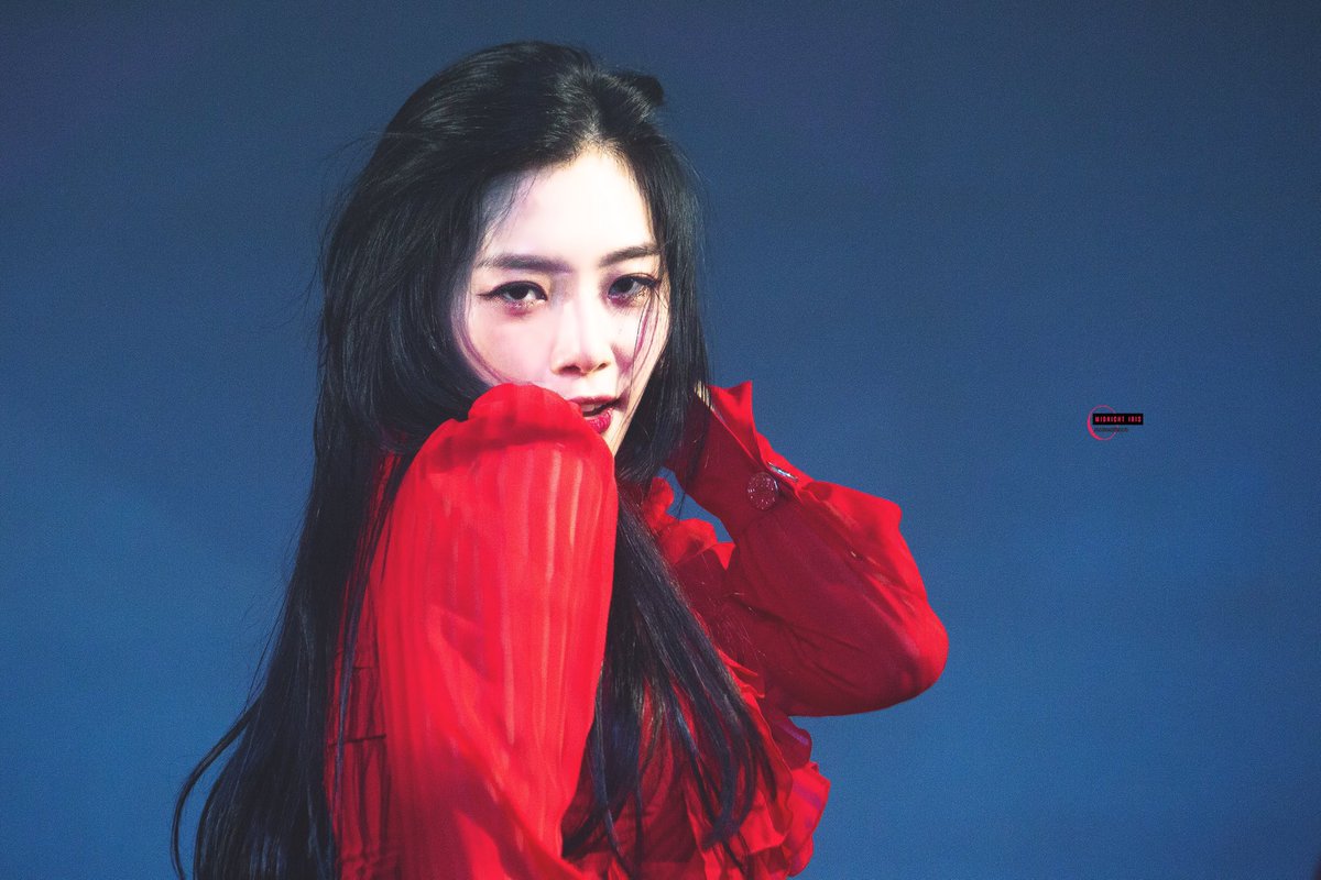 summersveras's tweet photo. @𝗃_𝗏𝖾𝗋𝖺: feliz dia dos namorados (atrasado) pra quem me viu hoje e pra quem não viu também ❤️🌹
espero que tenham tido um ótimo dia ✨
#dzgpics #dzgpublic https://t.co/pprylJj7y1