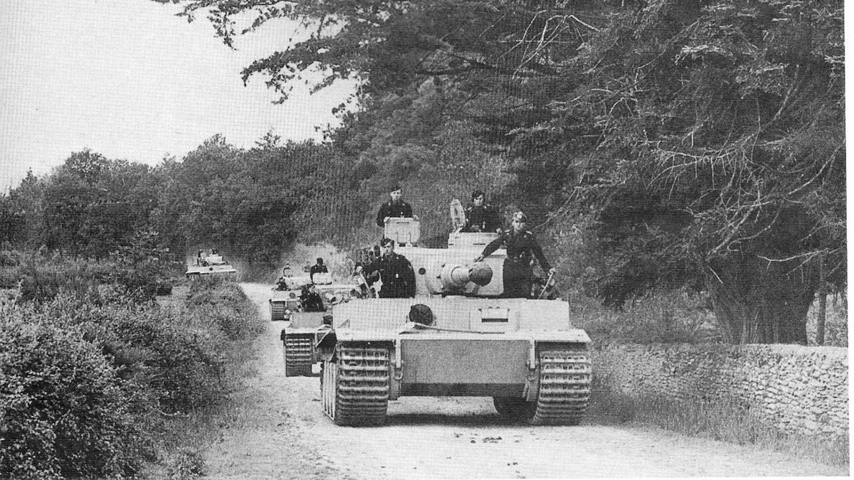 502 танковый батальон вермахта. ттб. тигр 123 503 батальона. тигр 502 ттб. танк тигр 1943 год.