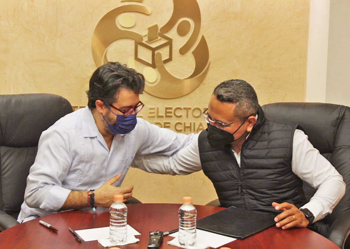 gbatizg's tweet photo. A fin de implementar mecanismos tecnológicos que propicien una justicia más cercana, abierta y transparente de cara a la ciudadanía, al tiempo que eficienten nuestros procesos internos, suscribimos convenio de colaboración con el @icti_chiapas. Agradezco a su DG @helmerferras. https://t.co/csKLIEDfdp