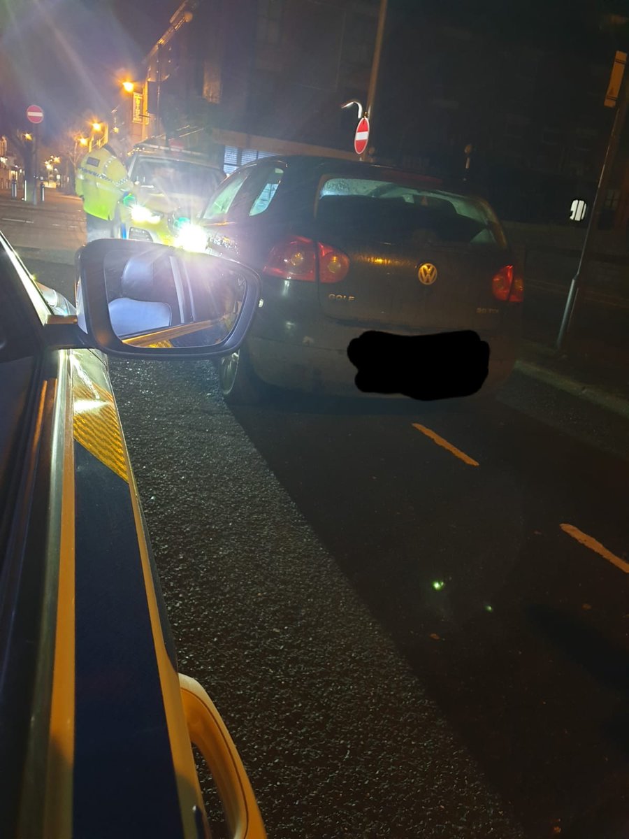 gmptraffic's tweet photo. The driver of this cloned Golf ran off when he saw #XT28 in #Ashton-under-Lyne earlier. Didn't get far and arrested for possession with intent to supply class A and B drugs, also possess offensive weapon, no licence, no insurance and failed a drug test. #fatal4 vehicle #seized https://t.co/BJHjYmB5Cv