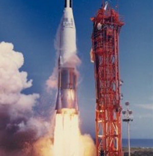 Cron_Silenzio's tweet photo. 15 febbraio 1965, il #Ranger8 viene lanciato verso la #Luna per scattare le prime fotografie ad alta risoluzione della regione nota come #MareTranquillitatis; questa zona del satellite verrà quindi scelta come punto di allunaggio dell'#Apollo11 https://t.co/Dmuic3YXEP