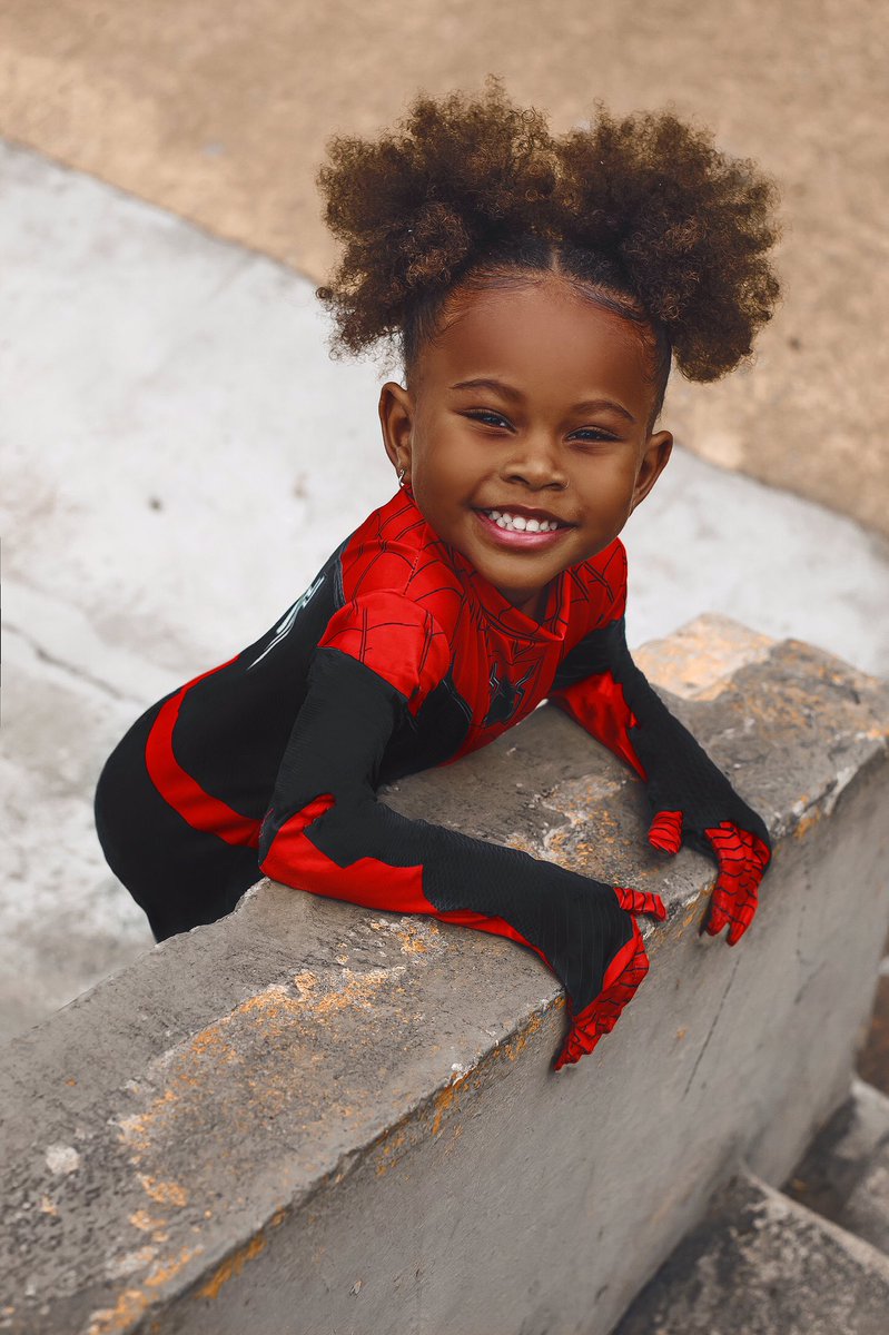 Simplesmente apaixonado nas fotos dessa baby de apenas 3 anos que eu fiz !!!