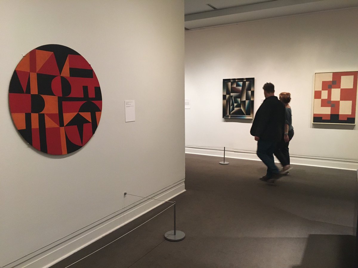 A frequent visitor to The Met and an admirer of the Golden Age of Spanish art, Herrera was an innovator in her own right, and her vibrant palette of colors attests to her talent as a rigorous observer of the rules of perception.⁣