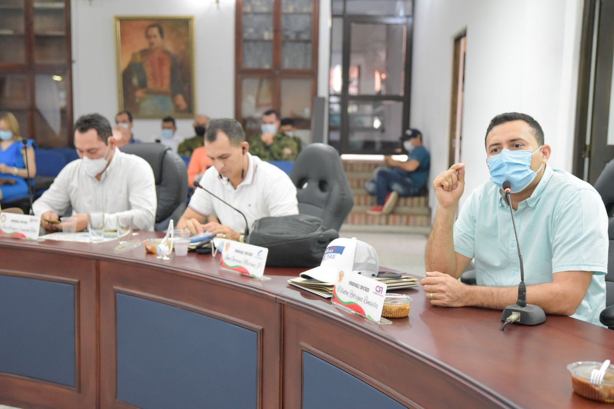wirobe's tweet photo. En la instalación del 1er periodo de sesiones extraordinarias de la Asamblea Departamental, le solicité al gobernador (e) Alejandro Navas garantizar la seguridad en el Departamento que permita a comerciantes, empresarios, y comunidad avanzar en procesos de reactivación económica. https://t.co/SHc74rTpTo