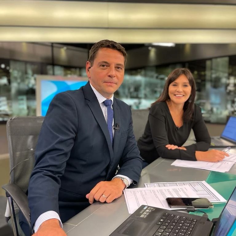 danilotegaldo's tweet photo. "El reencuentro" con @caro_garcia10 en @Subrayado edición Mediodía. https://t.co/kPvFb7lVCN