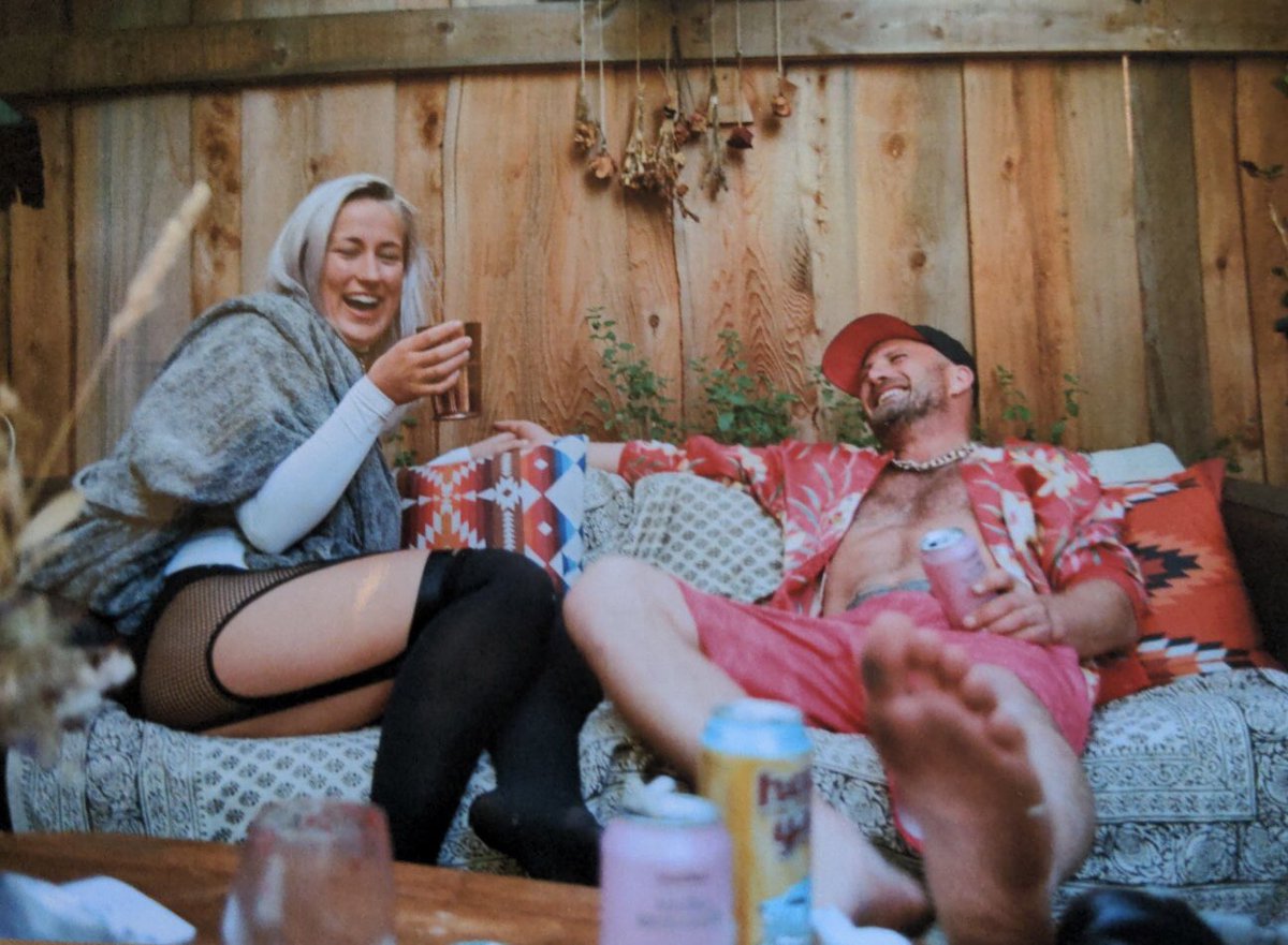 jjunglekat's tweet photo. @Shaydozer Met my love through mutual friends at a camping bday party. We were like magnets and kept giggling and holding hands, cracking jokes and vibing. He took me off-roading in his truck to show me a tree that he thought I’d like for our first date. He’s the sweetest man I’ve ever met. https://t.co/X8hRxVT2M2
