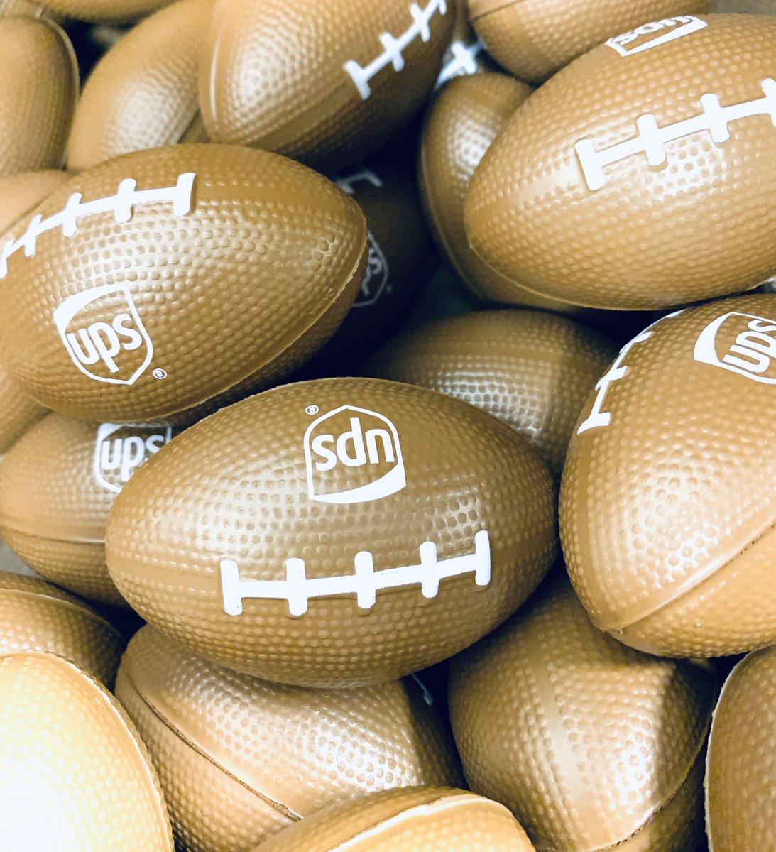 SF_HubBuzz tweet media