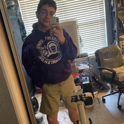 wheezzing's tweet photo. #NewProfilePic https://t.co/kyKQsWWmqd