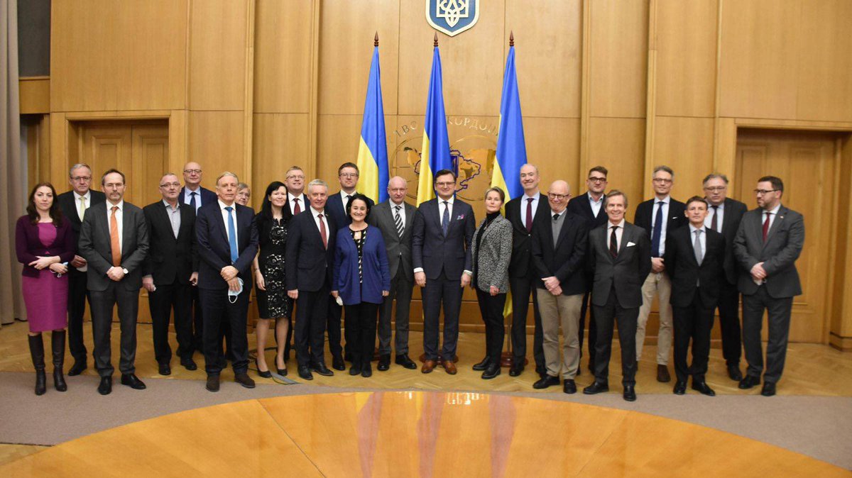 с послом какой страны