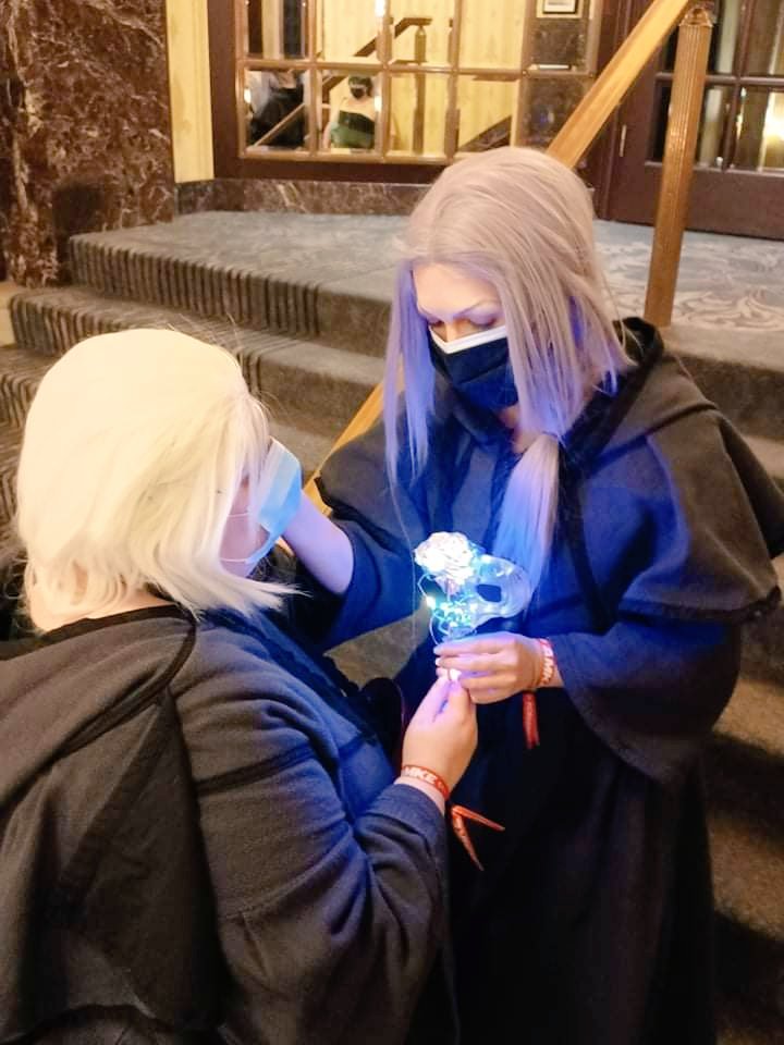 PrussianBooty's tweet image. "Come what may..I will never leave your side. And if I go, we go together..I promise you this, Hythlo."
(Happy Valentines day! ❤)

Hythlodaeus: @Fopdoodlecos 
Emet-Selch: Me!
📸: @davejolina 
#FF14 #FFXIV #EndwalkerSpoilers #FinalFantasyXIV #EmetSelch #Hythlodaeus #AMKE2022